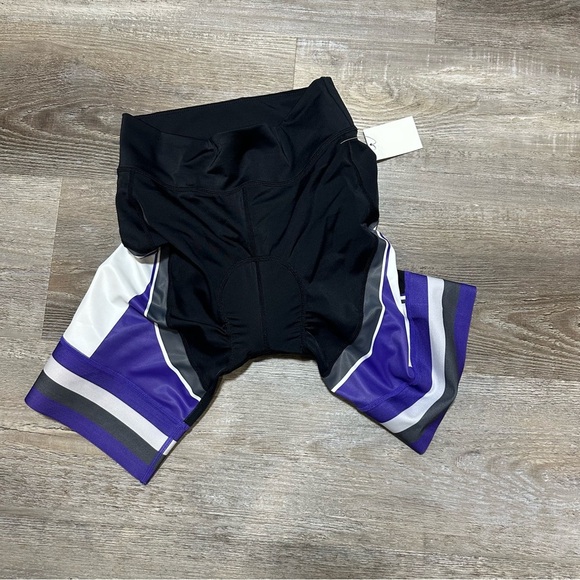 NWT 2XU women’s Sublimated Cycle Short biking - Picture 2 of 6